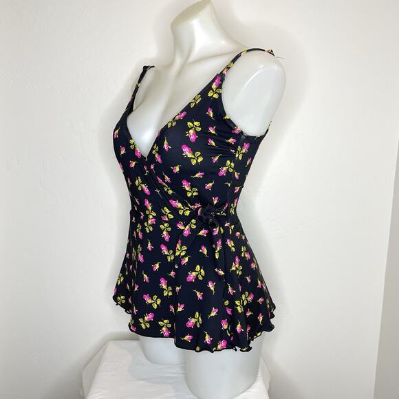 Betsey Johnson Floral Faux Wrap Skirted Bathing Suit One Piece Medium Swimsuit - Picture 4 of 8